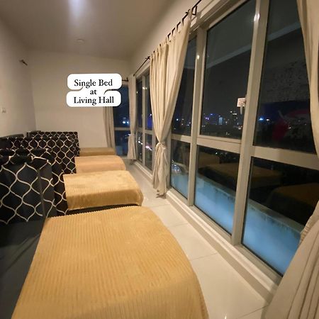 Regalia Bestfriend Hostel 쿠알라룸푸르 외부 사진