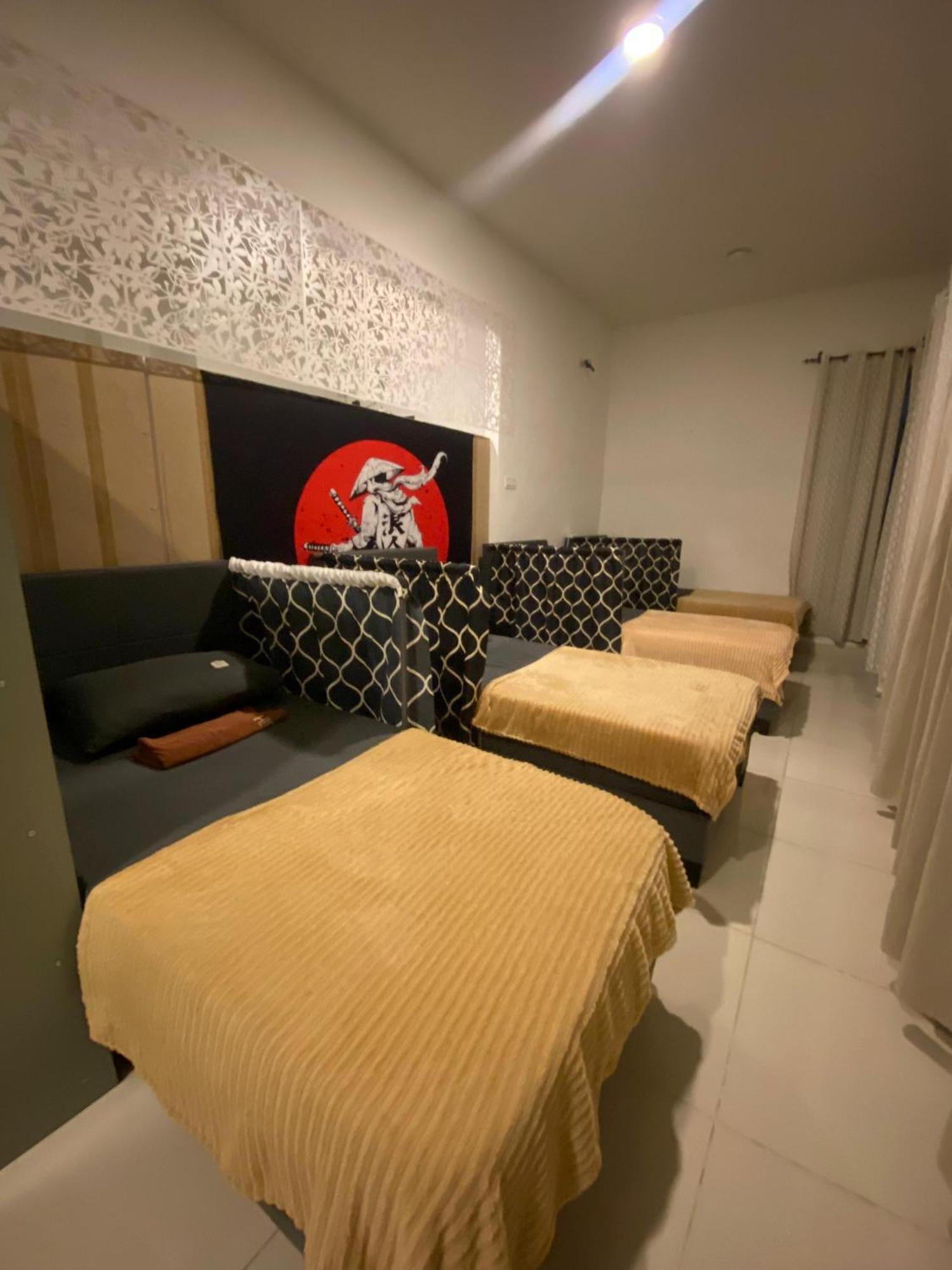 Regalia Bestfriend Hostel 쿠알라룸푸르 외부 사진